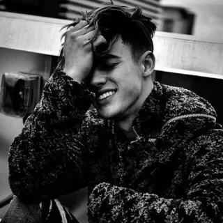 😅 065a2f2d telegram sticker