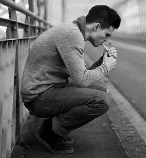 🚬 12bfb69b thuốc lá, hút thuốc, người đàn ông, ngồi xổm, cầu, ngoài trời telegram sticker