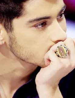 😐 3323ce3f đàn ông, người, nhẫn, trang sức, chân dung telegram sticker