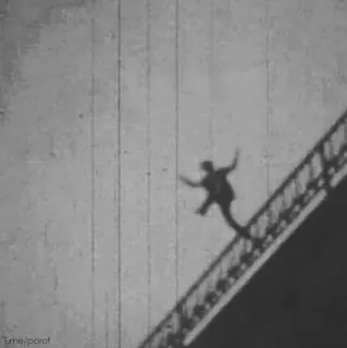 🚶‍♂️ 5f358196 mùa thu, té ngã, tai nạn, người đàn ông, cầu thang, bóng, trắng đen telegram sticker