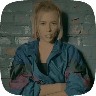 🥱 266f1b8b 女人, 肖像, 姿势, 夹克, 人物 whatsapp sticker