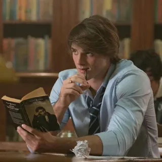 The Kissing Booth - @stickerabad telegram stickers