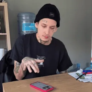 😈 c49c40e4 telegram sticker