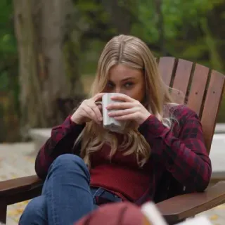 🗿 199e4f48 Frau, Kaffee, Karo, Flanell, Entspannung, Draußen telegram sticker