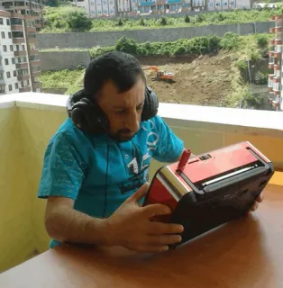 🎧 7a2ae9c4 whatsapp sticker