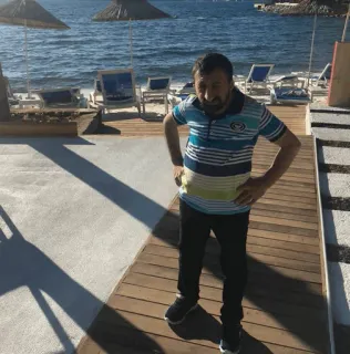 🤨 bee1d0fd whatsapp sticker