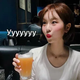 😺 45fdee26 yyyyyyyy mulher, bebida, cerveja, álcool telegram sticker