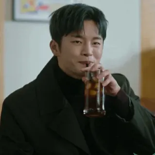 🗝 90c7b58d ผู้ชาย, ดื่ม, เครื่องดื่ม, ภาพเหมือน, ในร่ม, เอเชีย whatsapp sticker