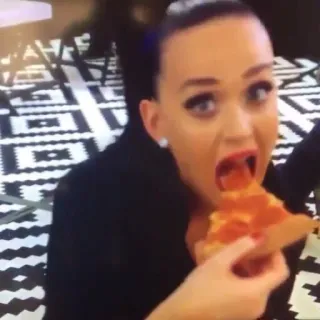 😐 09078654 pizza, makan, wanita, makanan, camilan telegram sticker