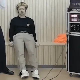 😐 46fe8761 telegram sticker