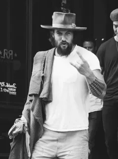 🍻 604335f9 Jason Momoa Jason Momoa, Selebriti, Aktor, Pria, Topi whatsapp sticker