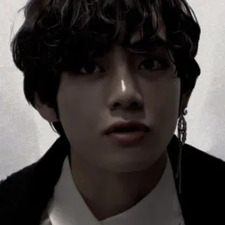 🕸 42fa4985 osoba, mężczyzna, portret, kolczyk telegram sticker