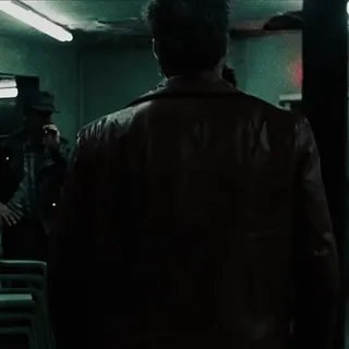🚶‍♂ 32cc2671 Fight Club Fight Club, Cảnh phim, Tyler Durden, Brad Pitt, Bạo lực, Phim kinh điển, Đánh nhau telegram sticker