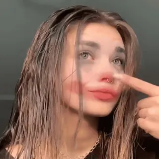 🤡 e85609dd 여자, 메이크업, 광대, 얼굴 telegram sticker