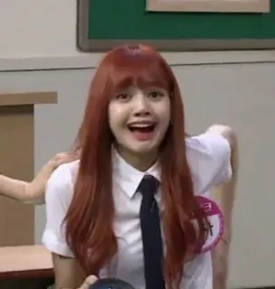 🦋 091b78db Lisa 여자, 케이팝, 가수, 리사, 교복, 인물 사진 telegram sticker