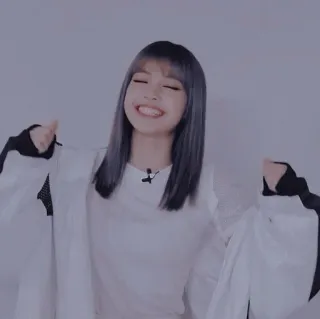 🦋 ba42ef33 여자, 미소, 사람, 행복, 인물 telegram sticker