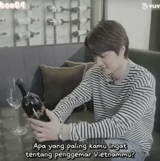 🧷 03c6f7a9 Apa yang paling kamu ingat tentang penggemar Vietnammu? telegram sticker