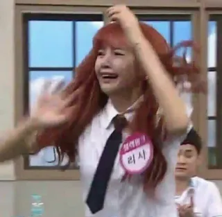 😭 f2bad7ed 리사 chorando, estudante, pessoa, uniforme escolar, triste, chateado whatsapp sticker