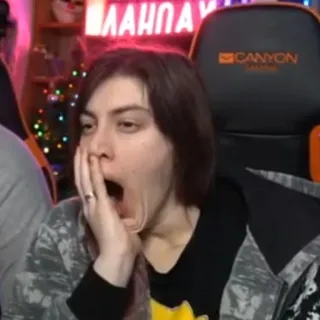 🥱 8b642921 telegram sticker