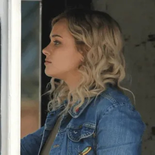 Katherine Langford¹ @fiftyshadesfreed telegram stickers