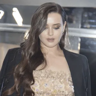 🍇 1dd334ce kobieta, brunetka, portret, moda, aktorka telegram sticker