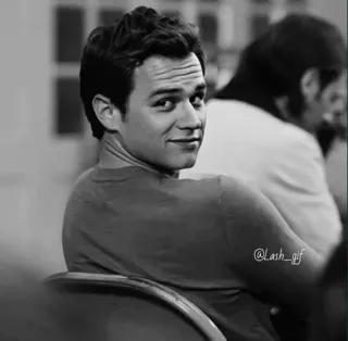 ▪️ 5a1ff833 @Lash_gif persona, blanco y negro, hombre, cara, sonrisa, retrato telegram sticker