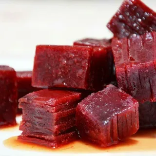 😍 68923797 jedzenie, deser, słodycze, czerwony, kostki, stos, słodki telegram sticker