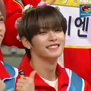 🪐 e56f2b93 telegram sticker