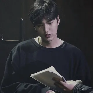 😗 380ab7da Mann, Porträt, Pullover, Schauspieler, Person, Koreaner telegram sticker