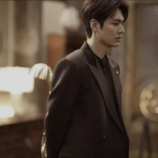 😕 88b2ab30 Lee Min-ho Mann, Schauspieler, Anzug, Koreanisch, Promi, Model telegram sticker