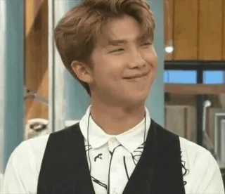 🍍 65746c6c RM kpop, penyanyi, orang, selebriti, musik, anggota, pria telegram sticker