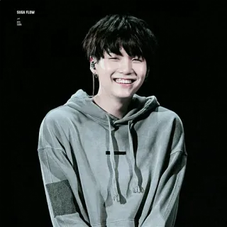 🍍 bab564f2 Suga SUGA FLOW kpop, penyanyi, suga, bts, senyum telegram sticker