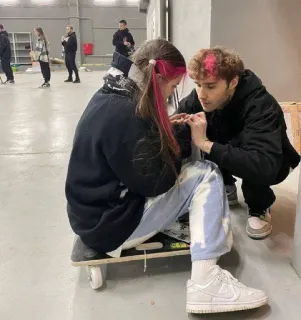 🌝 27b80dff telegram sticker