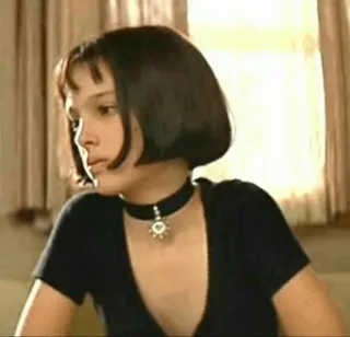 😐 222b8c4d Mathilda Léon: The Professional ナタリー・ポートマン, マチルダ・ランドー, レオン, 映画, キャラクター whatsapp sticker