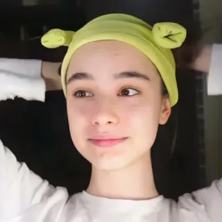 🐰 3ccbc15d 肖像, 女人, 发带, 美丽, 人 telegram sticker