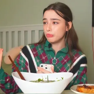 🙈 60b5ee83 telegram sticker