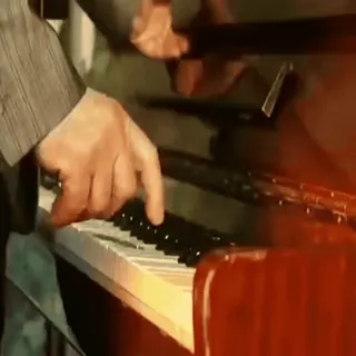 Леонид Каневский в видео @Missing_Stickers telegram stickers