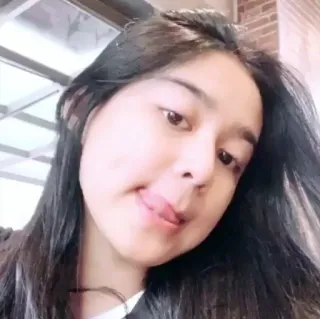 🦋 54ff164d 女人, 舌头, 肖像, 自拍, 人, 女性 telegram sticker