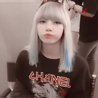 🍓 89a0739e CHANEL moda, abbigliamento, donna, stile, Chanel, bellezza telegram sticker