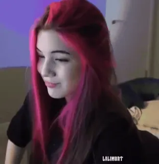 🫀 6ddb9aff LALIMORT kobieta, portret, włosy, twarz telegram sticker