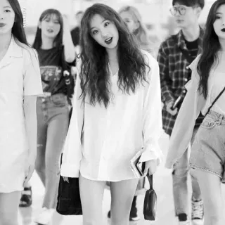 ✨ 9b8a60a8 Frau, Person, Schwarzweiß, Menschen, Koreanisch, Asiatisch telegram sticker