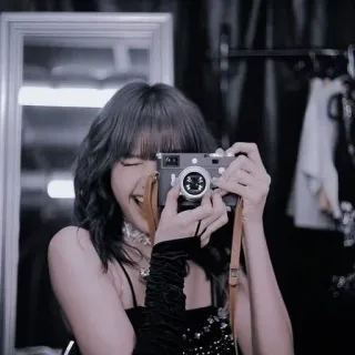 🌥 1a8d1c32 woman, camera, photography, portrait, vintage, retro, photographer whatsapp sticker