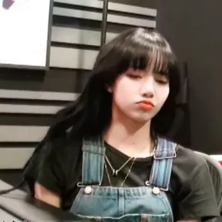 🥺 8c882971 telegram sticker