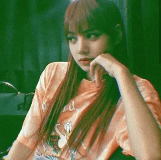 🤔 622db2f2 Lisa 리사, kpop, 블랙핑크, 가수, 아이돌 telegram sticker