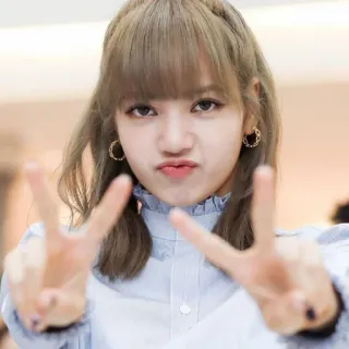 🐁 6afc01d4 Lisa kpop, lisa, 和平标志, 偶像, 女性 telegram sticker