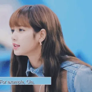 🌍 a5d7c192 For example, Gia, mujer, chica, retrato, moda, ropa, persona telegram sticker