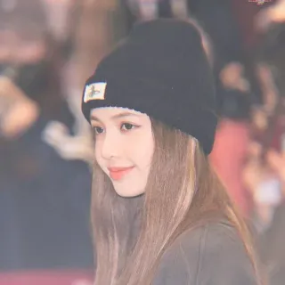 🌸 9cb5b31f Lisa 리사, 블랙핑크, k팝, 아이돌, 패션, 여자, 가수 telegram sticker