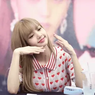 🖤 c728b5b1 Lisa Лиса, K-pop, певица, айдол, портрет, женщина telegram sticker