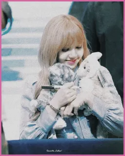 💧 92e64f3b Lisa Sweeta_Lalisa Lisa, KPop, Célébrité, Musique, Idole telegram sticker