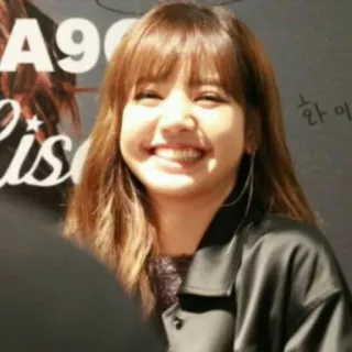 🌼 1aa7543c Lisa Lisa, Blackpink, chanteuse, célébrité, portrait, femme telegram sticker